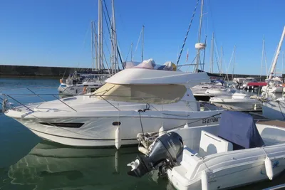 2010 Jeanneau Merry fisher 10 Fly