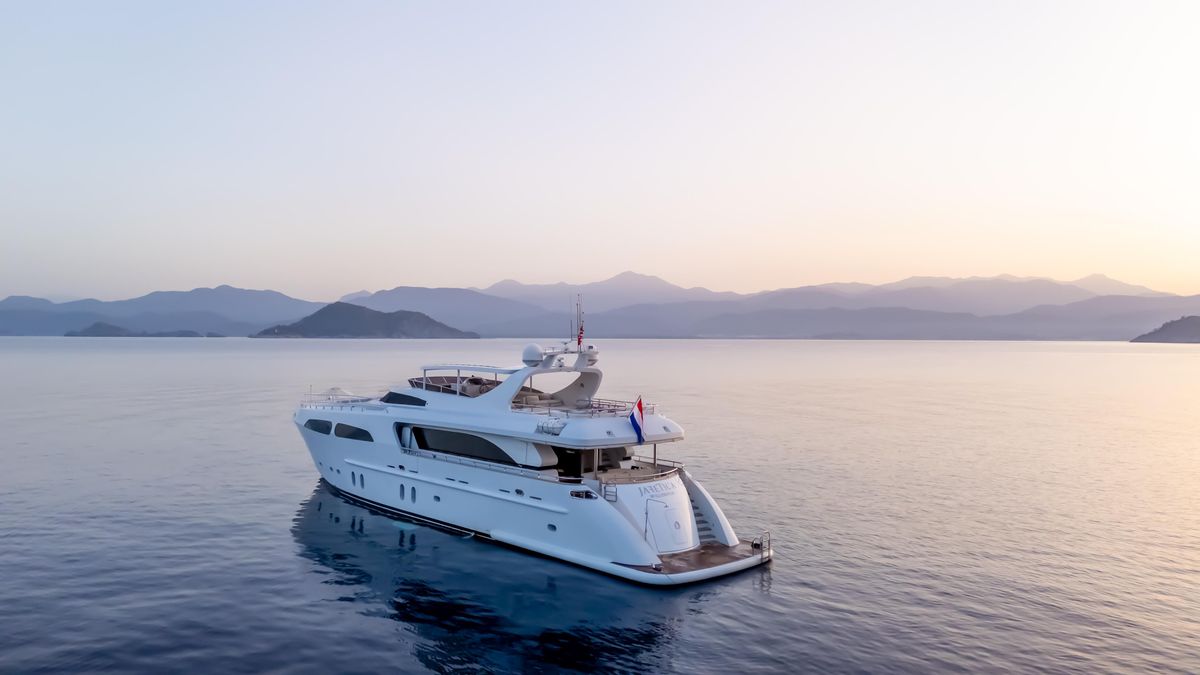 2012 Dragos 116 