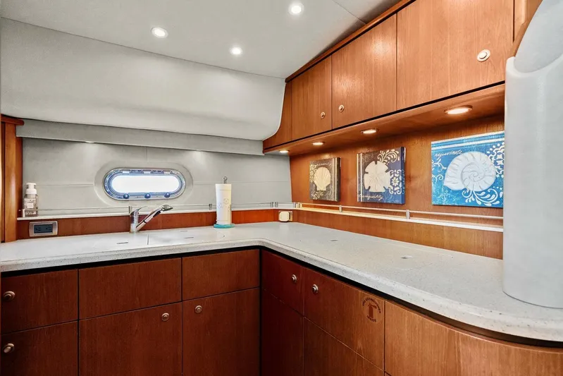 Thought About It Yacht Photos Pics 2007 Tiara Yachts 4300 Sovran - Galley