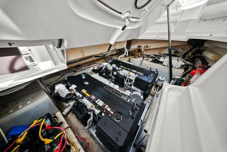 Thought About It Yacht Photos Pics 2007 Tiara Yachts 4300 Sovran- Engine Room