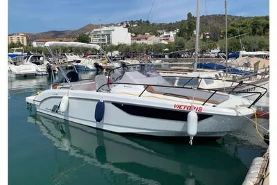 2020 Beneteau Flyer 8 SUNdeck