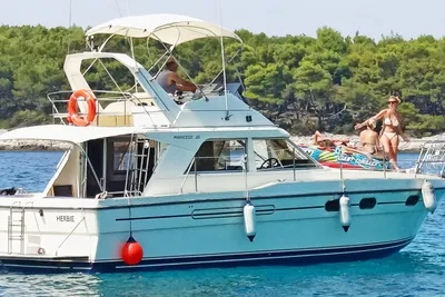 1990 Princess 35