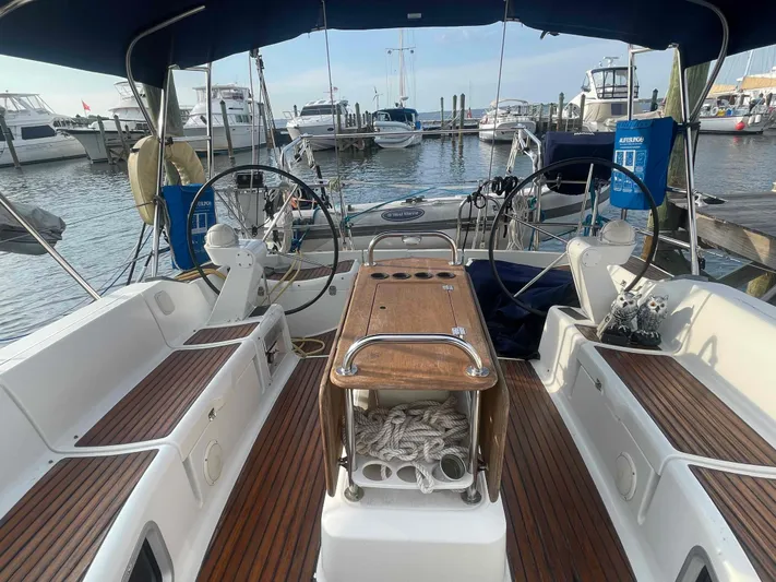 Karisma Yacht Photos Pics 