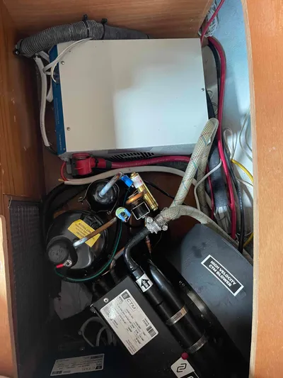 Karisma Yacht Photos Pics 