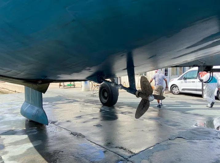 Karisma Yacht Photos Pics 