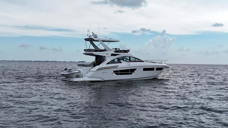 Engine Warranty X Seakeeper Yacht Photos Pics 