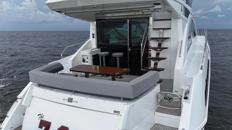 Engine Warranty X Seakeeper Yacht Photos Pics 