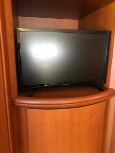 La Bella Vita Yacht Photos Pics 