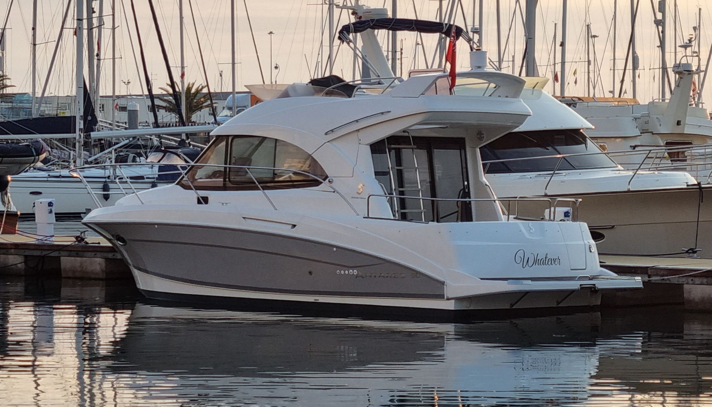 2016 Beneteau Antares 30