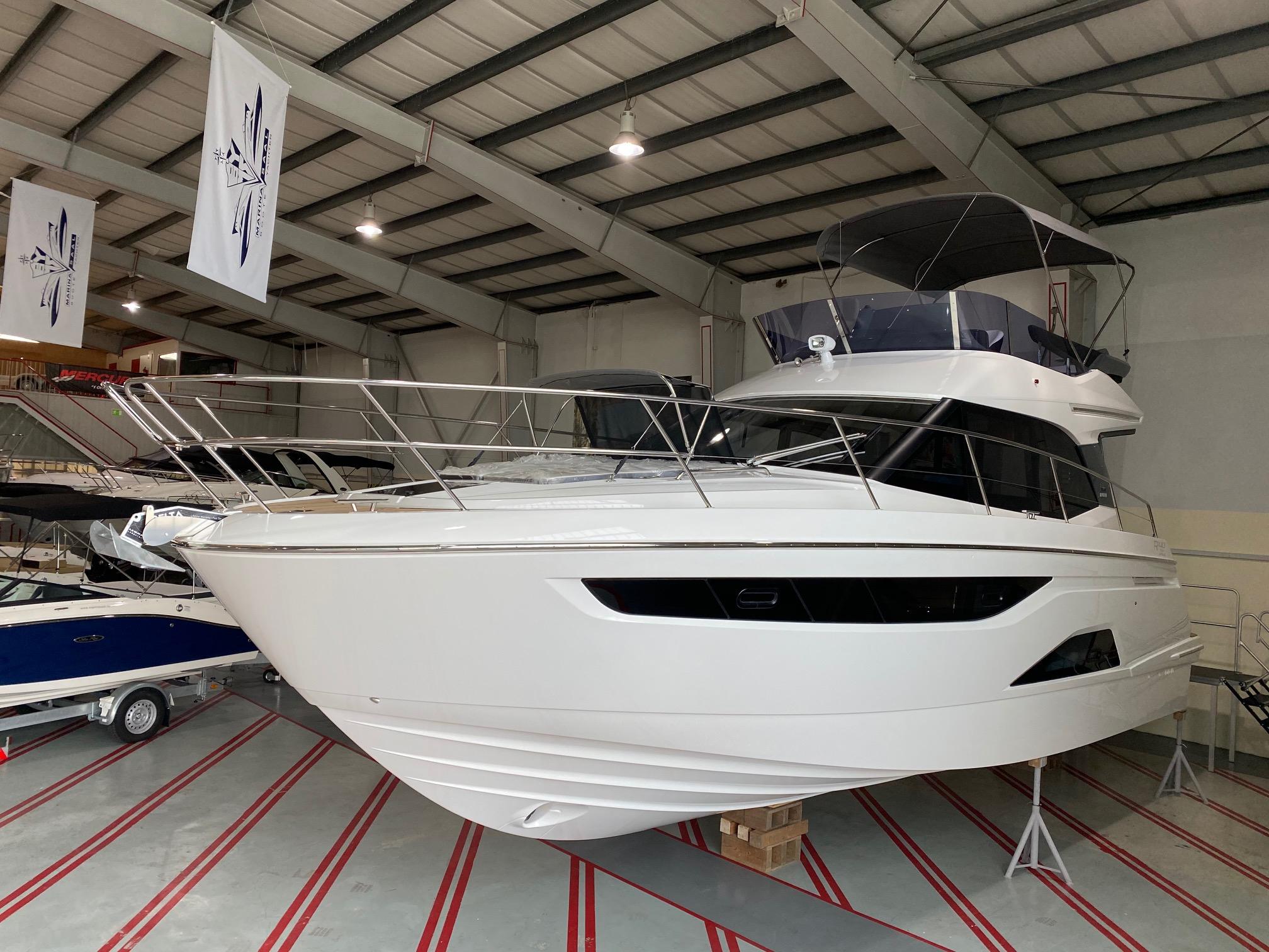 New Bavaria R40 Fly in Bavaria - iNautia