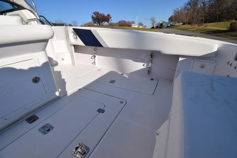 Tie Me Up Yacht Photos Pics 