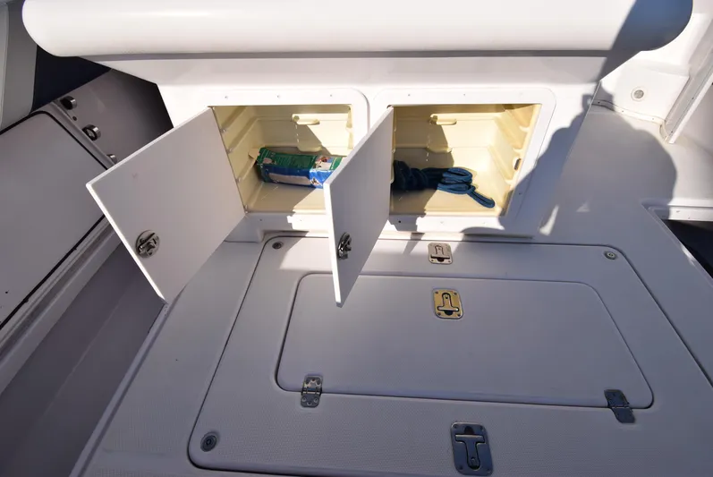 Tie Me Up Yacht Photos Pics 