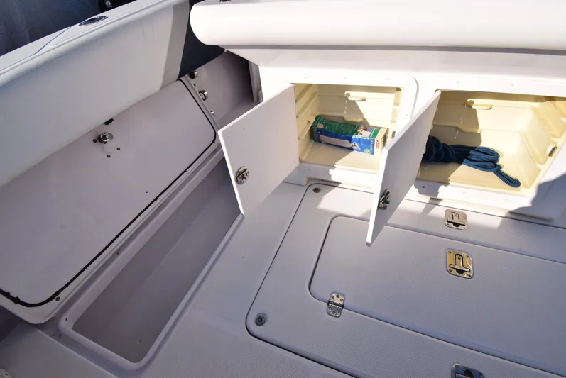 Tie Me Up Yacht Photos Pics 