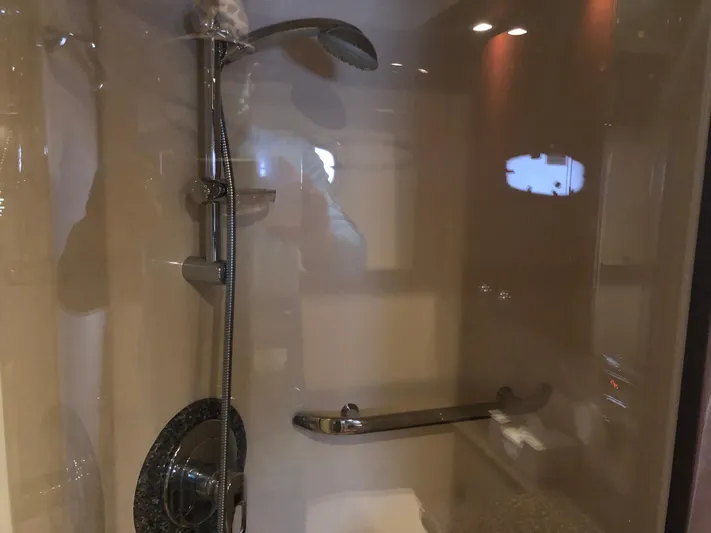 Highland Lass Yacht Photos Pics 