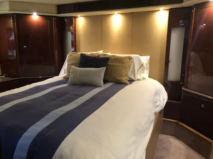 Highland Lass Yacht Photos Pics 