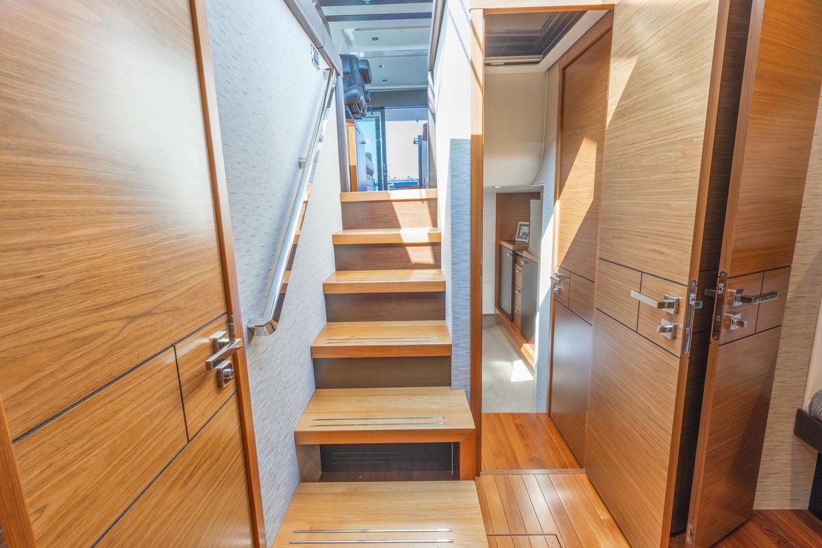 2017 Tiara Yachts 53 