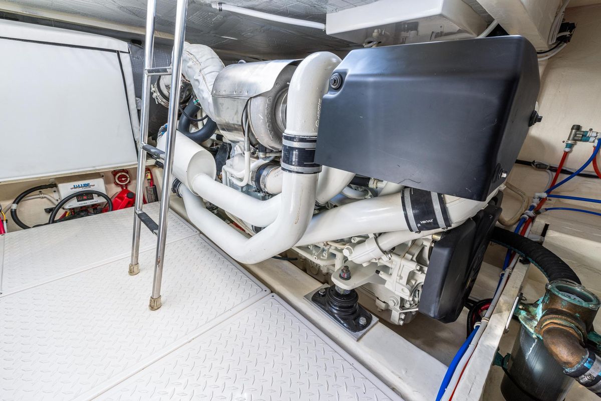 2017 Tiara Yachts 53 