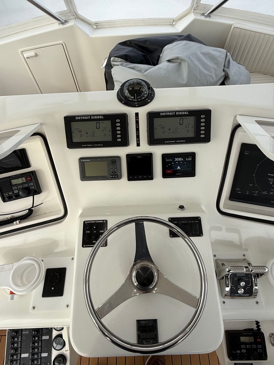 2005 Ocean Yachts 46 