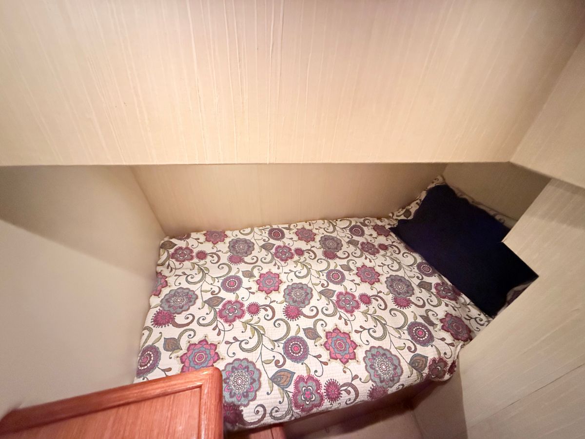 2005 Ocean Yachts 46 