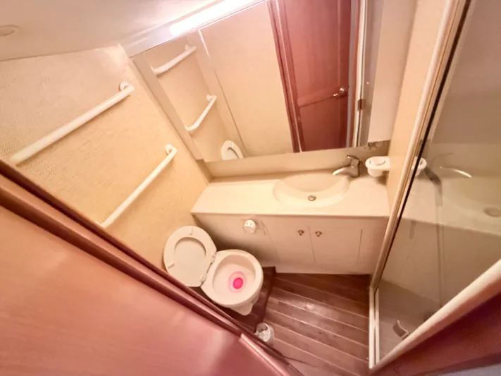 Split Decision Yacht Photos Pics 