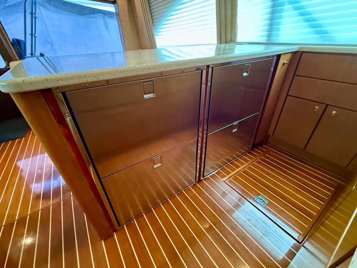 2005 Ocean Yachts 46 