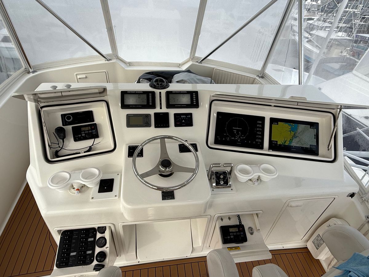 2005 Ocean Yachts 46 
