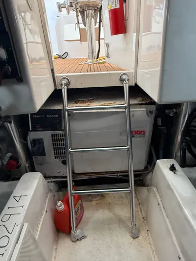 Split Decision Yacht Photos Pics Interior of a 2005 Ocean Yachts 46 Super Sport with ladder.