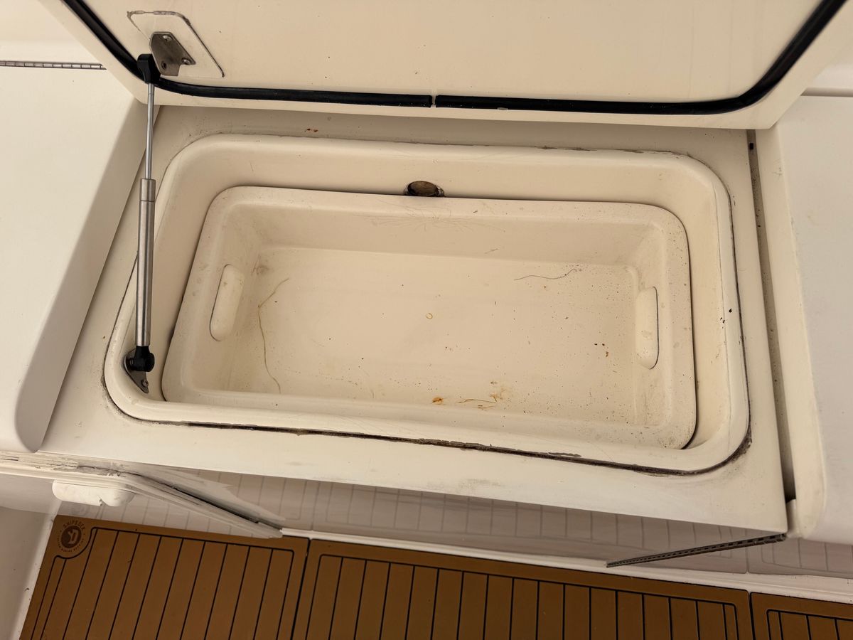 2005 Ocean Yachts 46 