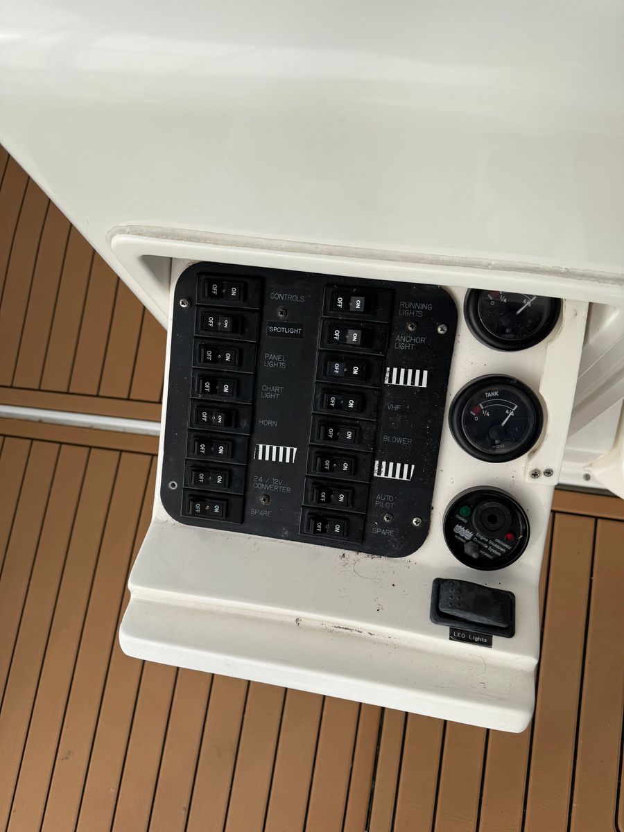 2005 Ocean Yachts 46 