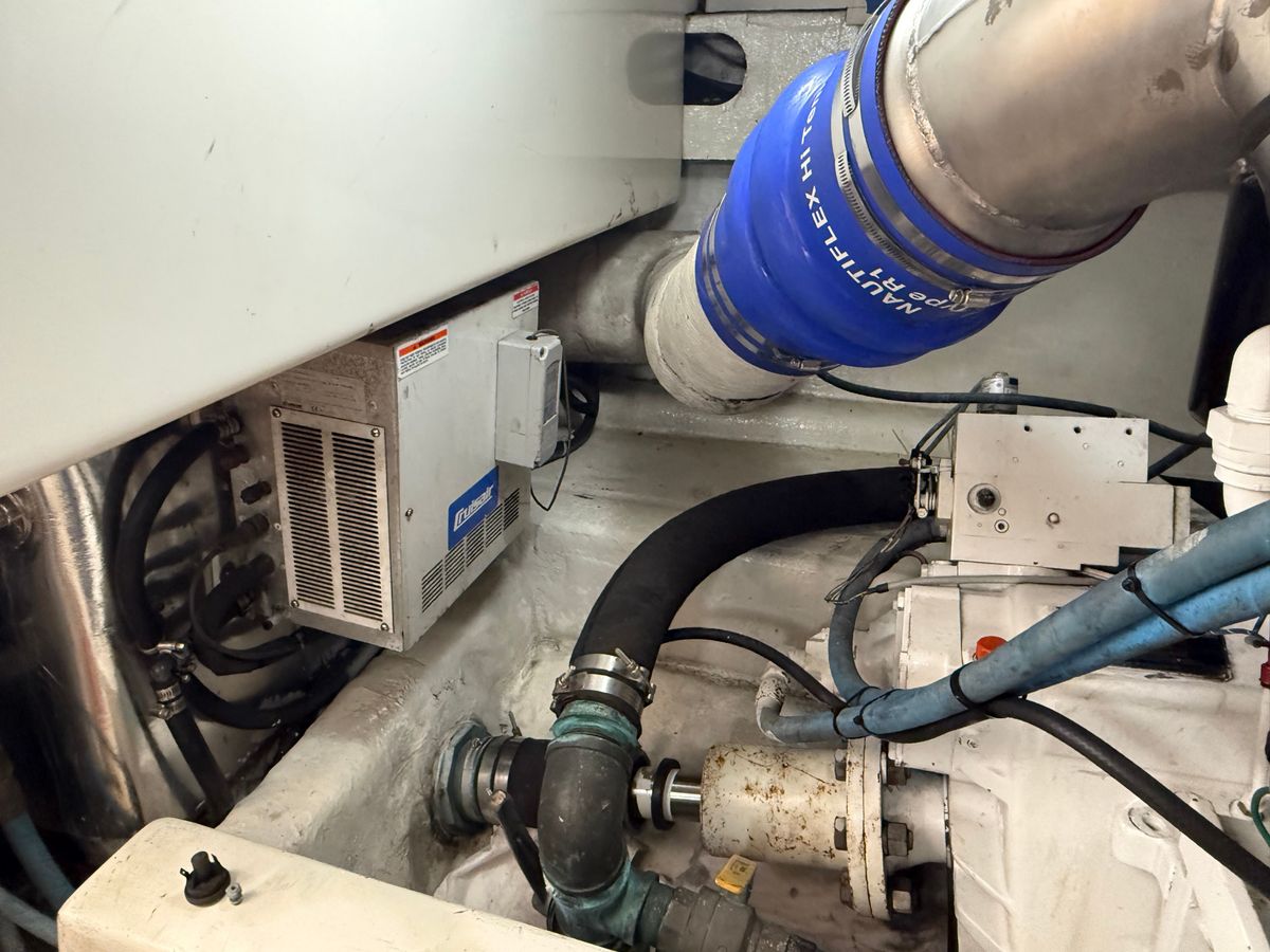 2005 Ocean Yachts 46 