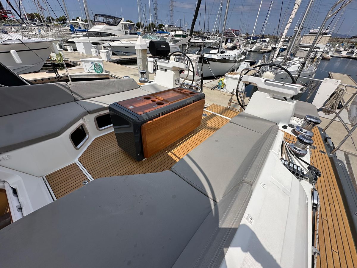 2018 Jeanneau 54 