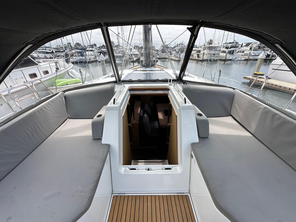 2018 Jeanneau 54 