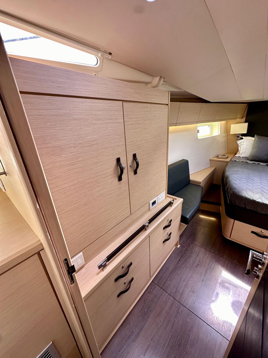 2018 Jeanneau 54 