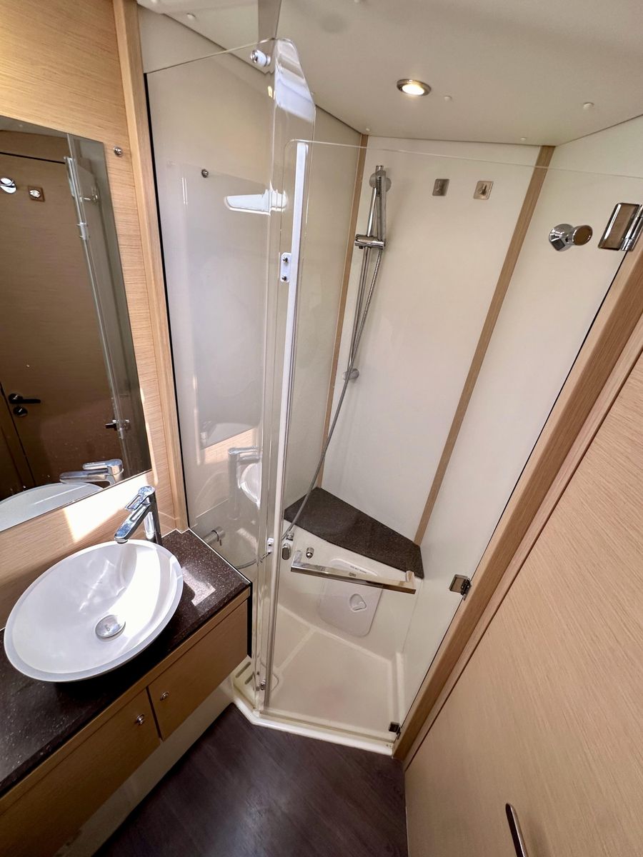 2018 Jeanneau 54 