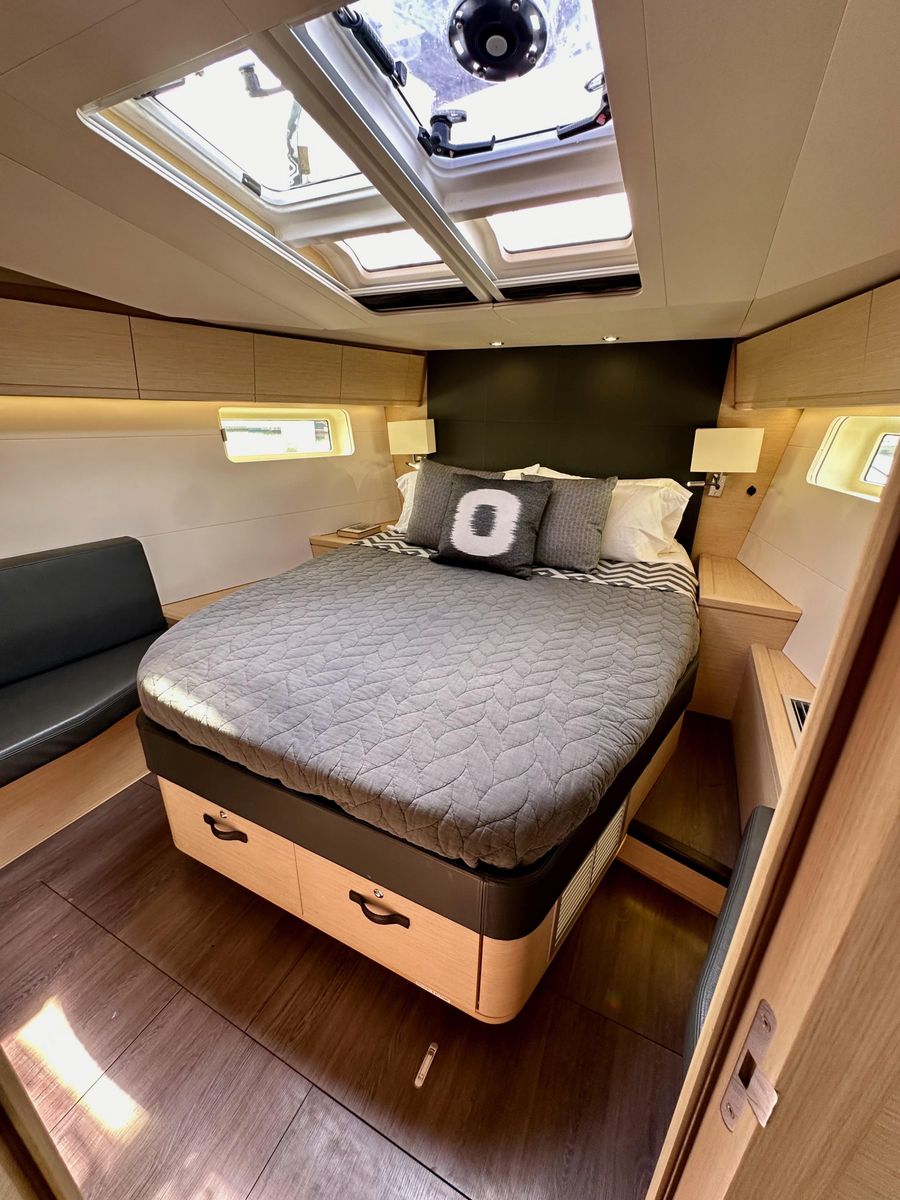 2018 Jeanneau 54 