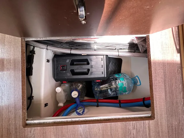 Edwina Yacht Photos Pics 