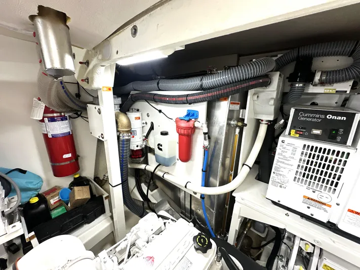  Yacht Photos Pics 2019 Prestige Yachts 590 Fly