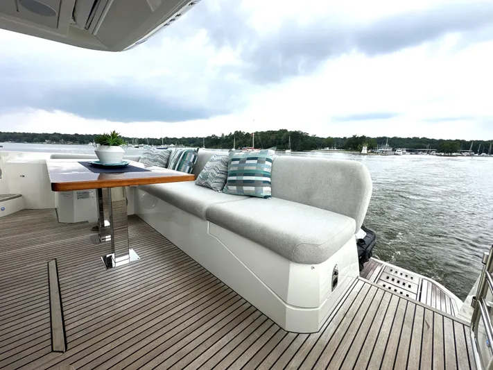  Yacht Photos Pics 2019 Prestige Yachts 590 Fly