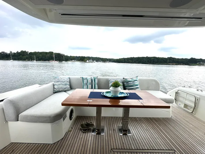  Yacht Photos Pics 2019 Prestige Yachts 590 Fly