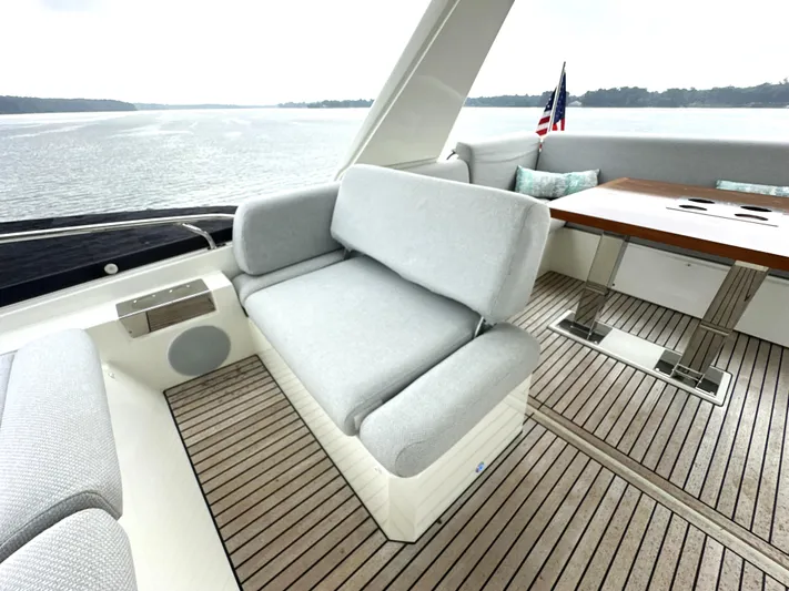  Yacht Photos Pics 2019 Prestige Yachts 590 Fly