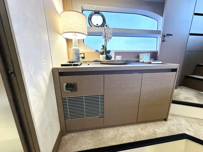  Yacht Photos Pics 2019 Prestige Yachts 590 Fly