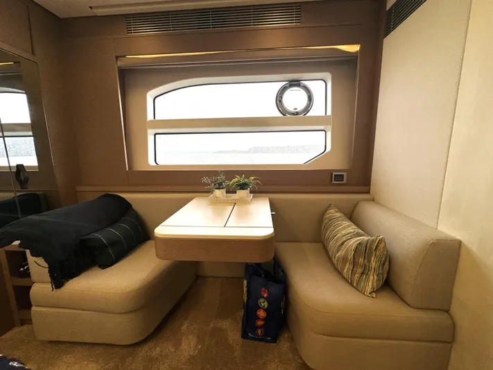  Yacht Photos Pics 2019 Prestige Yachts 590 Fly