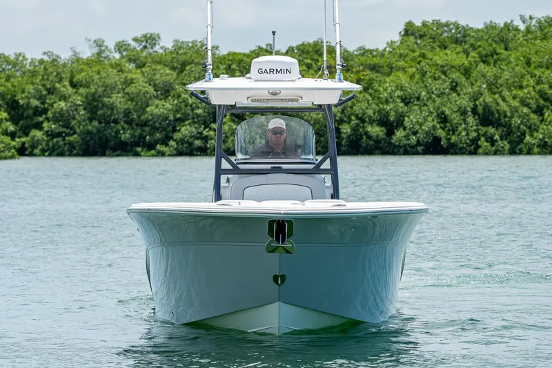 Settin Hooks Yacht Photos Pics Sea Fox 28 Settin Hooks - Bow Profile