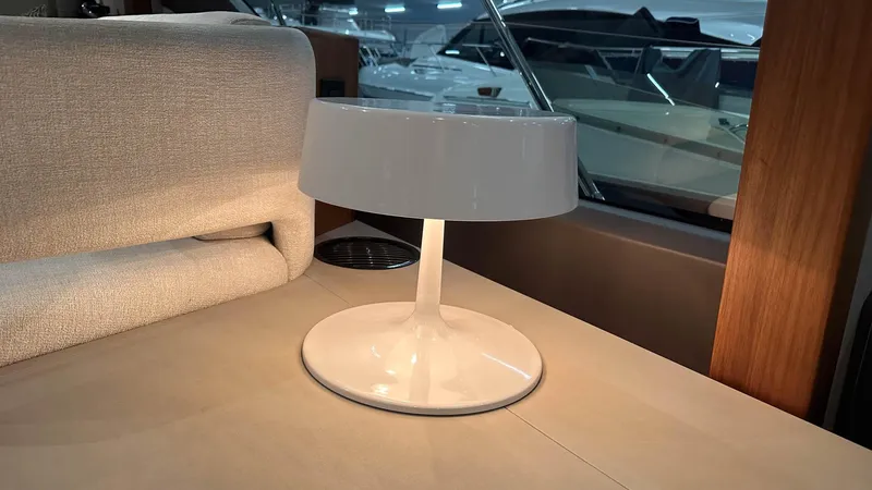 F55072 Yacht Photos Pics 