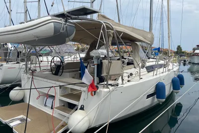 2020 Dufour 430