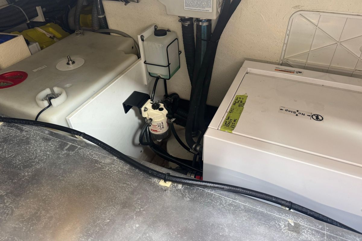 2023 De Antonio Yachts 42 