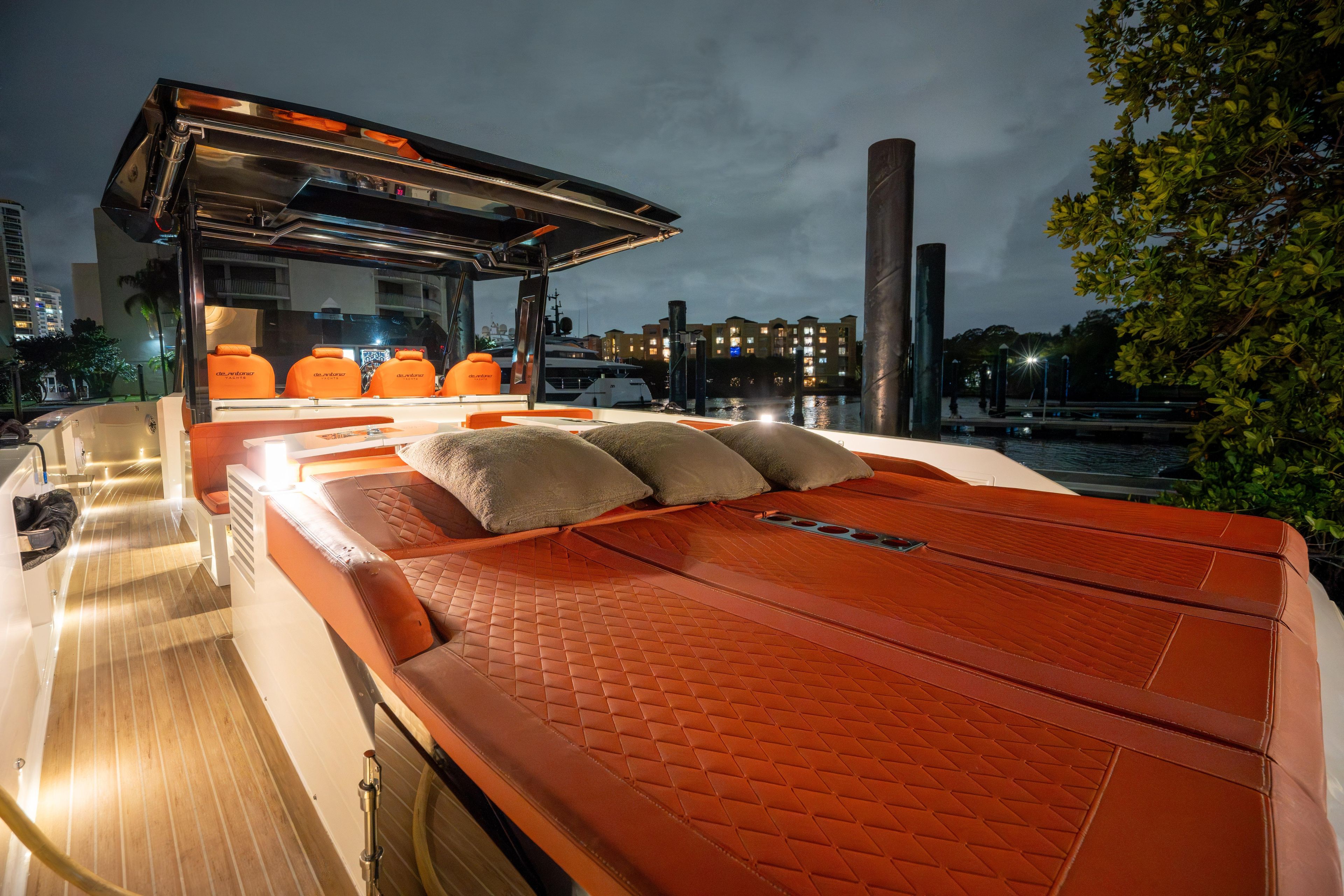 2023 De Antonio Yachts 42 