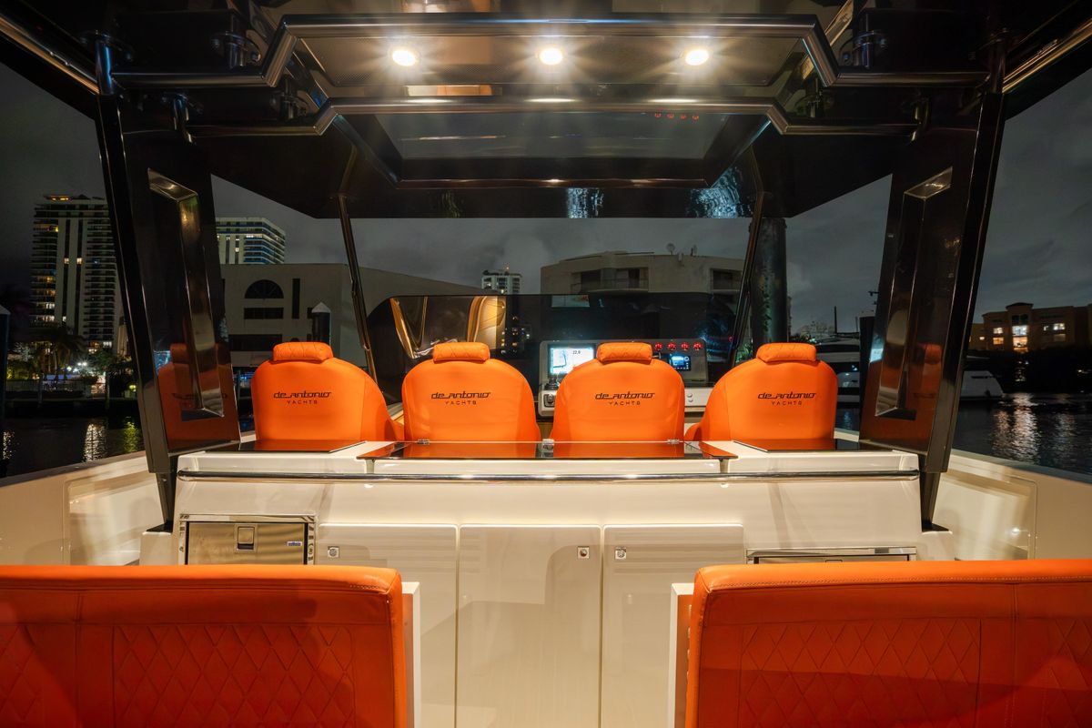 2023 De Antonio Yachts 42 