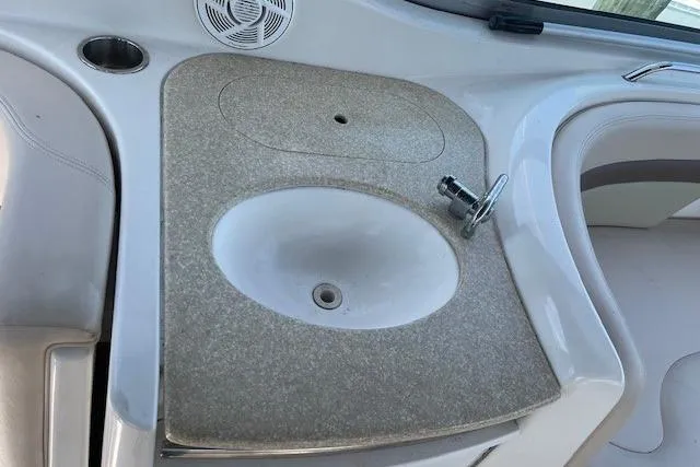 Seahorse Yacht Photos Pics 2007 Chaparral 330 Signature boat sink and countertop detail.