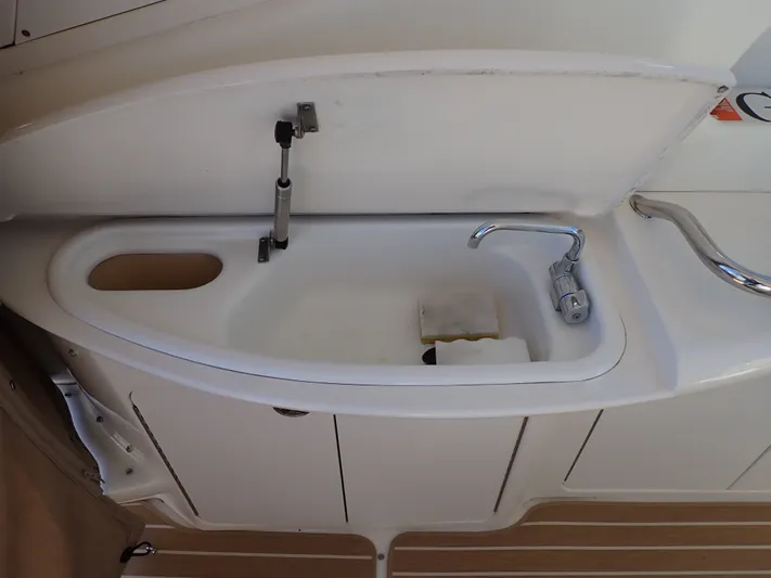 Lisa Ann Yacht Photos Pics 